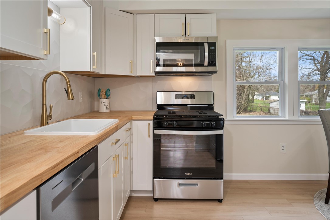 2500 Latta Road Greece, NY 14612 - Photo 16 of 41