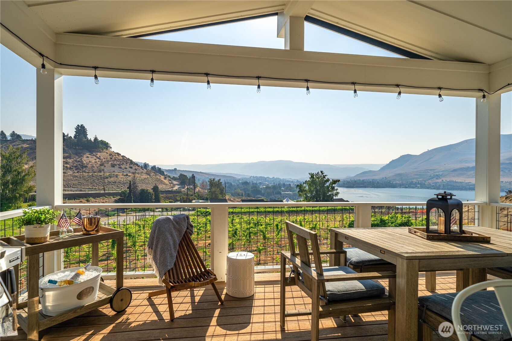 211 Bluebell Lane Chelan, WA 98816 - Photo 1 of 40