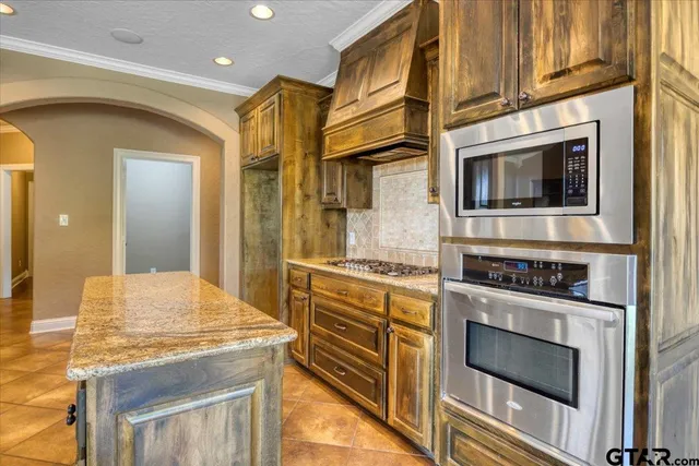 $724,900 | 170 Ashbriar Lane, Longview, TX 75605