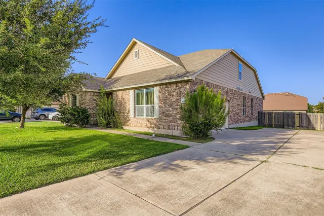 $435,000 | 18808 Star Gazer Way, Pflugerville, TX 78660