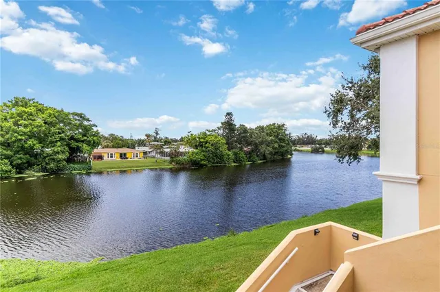 a view of a lake with houses