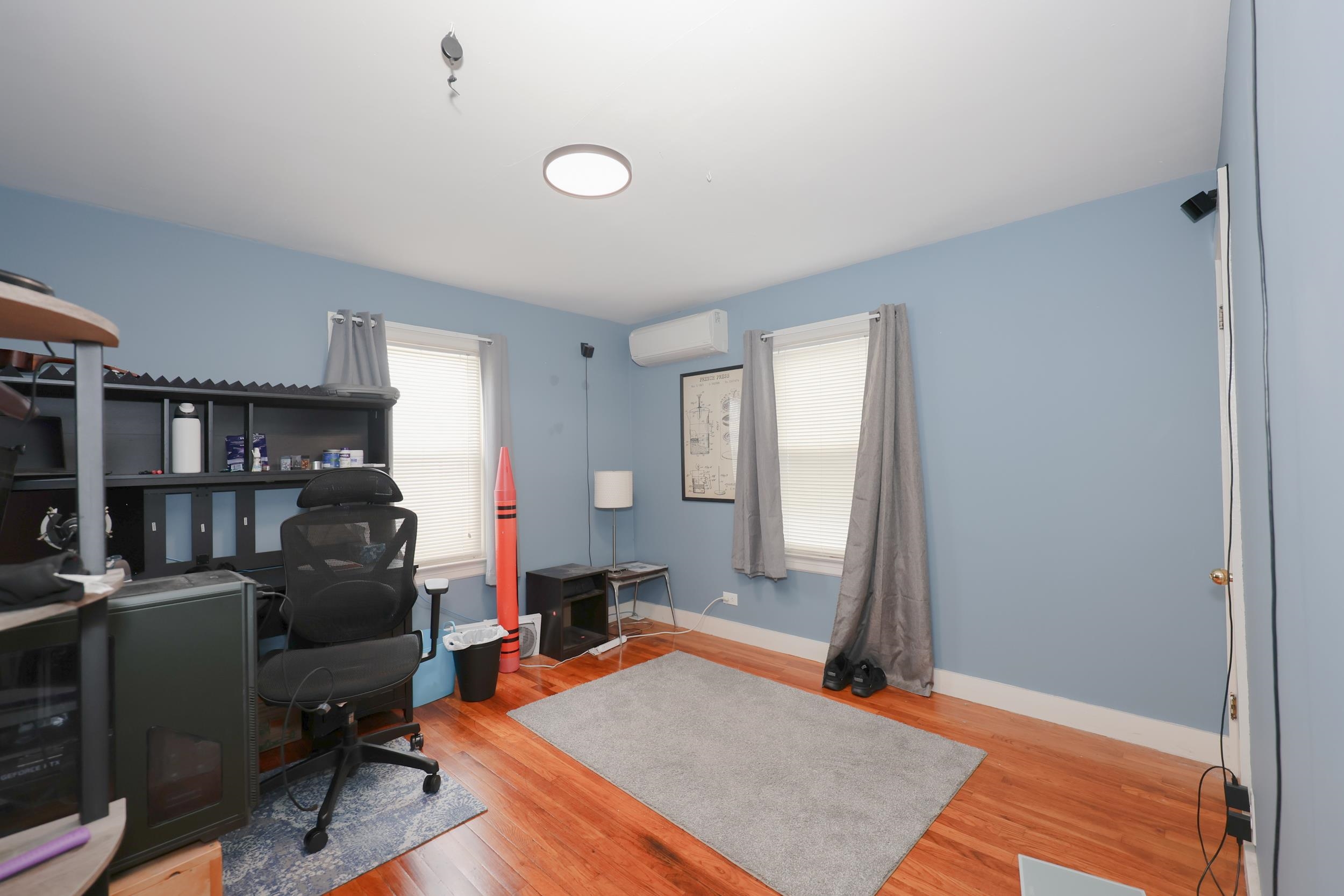 21 Erie Street Manchester, NH 03102 - Photo 19 of 41