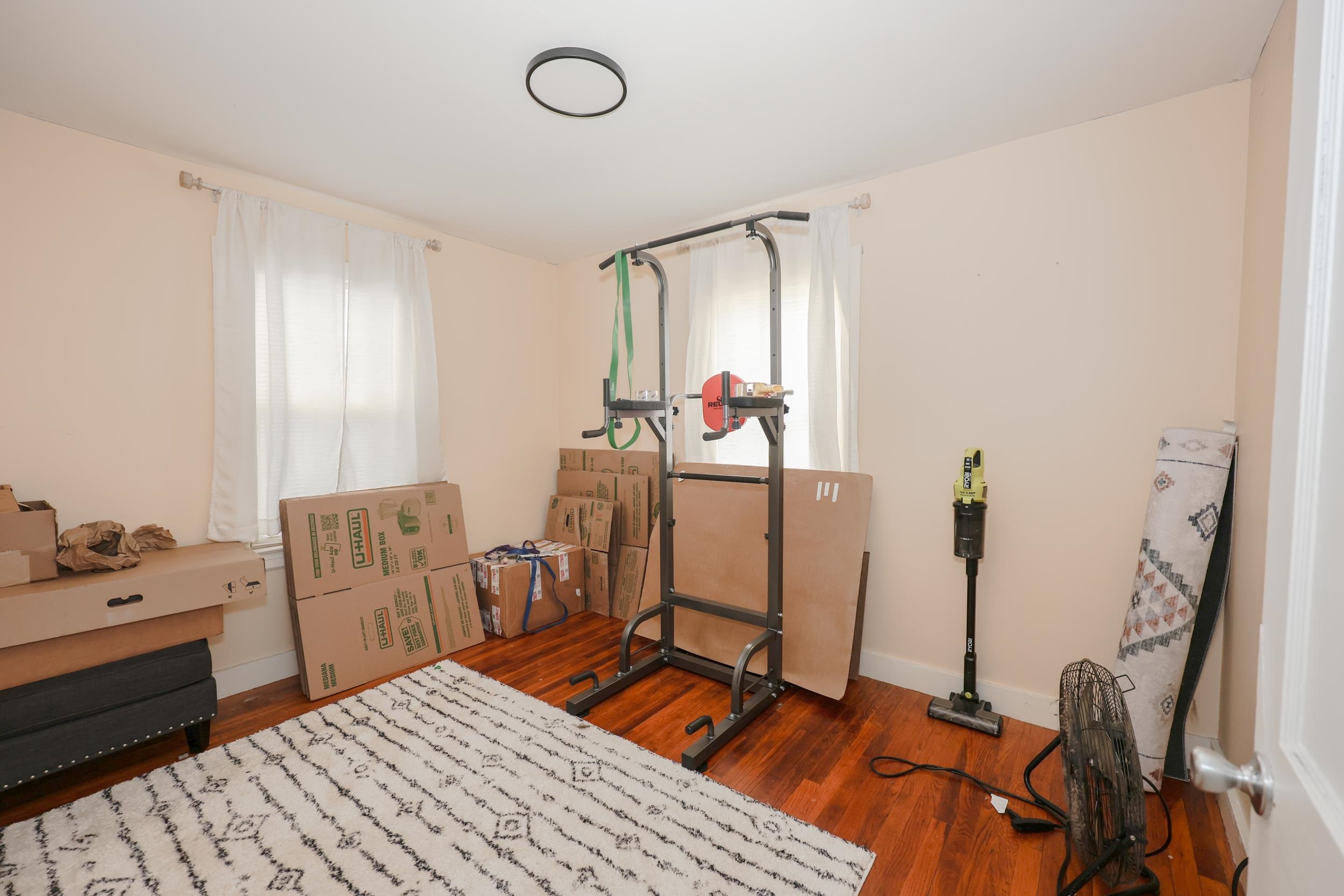 21 Erie Street Manchester, NH 03102 - Photo 23 of 41