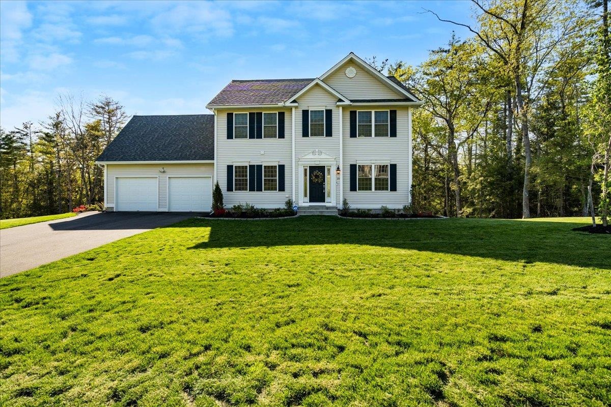 19 Huntington Ridge Road Bedford, NH 03110 - Photo 2 of 40