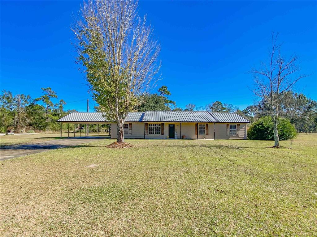 190 Gerald Shoemake Road Dequincy, LA 70633 - Photo 2 of 38