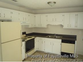 5949 Spinner Road Hope Mills, NC 28348 - Photo 3 of 9 Gallery Image 3