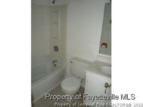 5949 Spinner Road Hope Mills, NC 28348 - Photo 6 of 9 Gallery Image 6