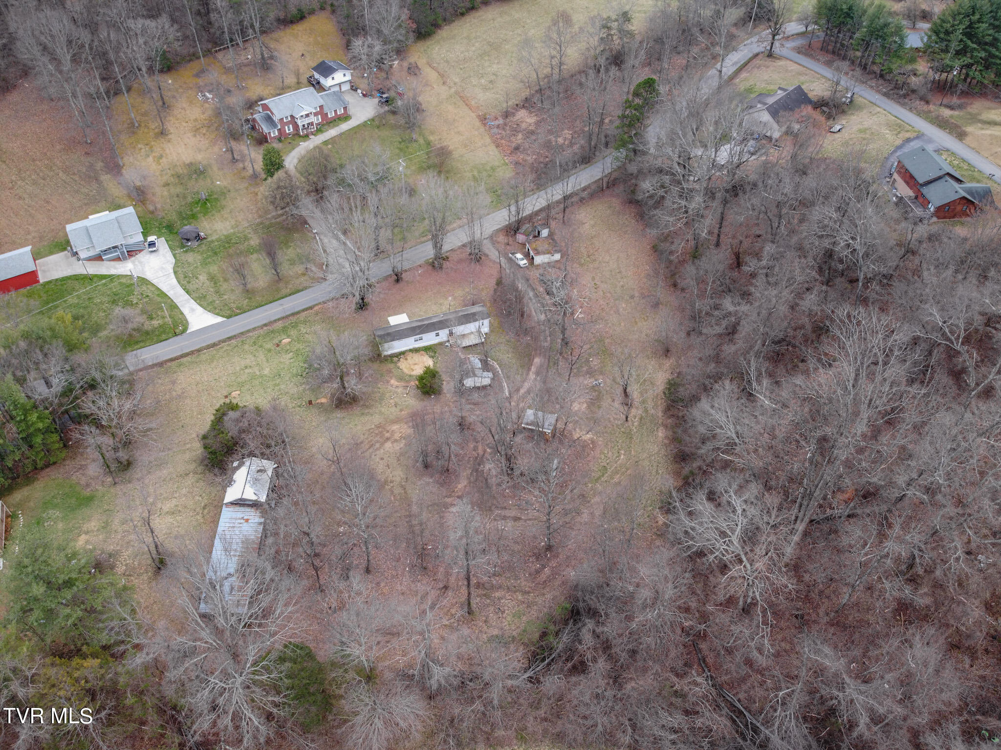 384 Minton Hollow Road Elizabethton, TN 37643 - Photo 4 of 20 DJI_0715
