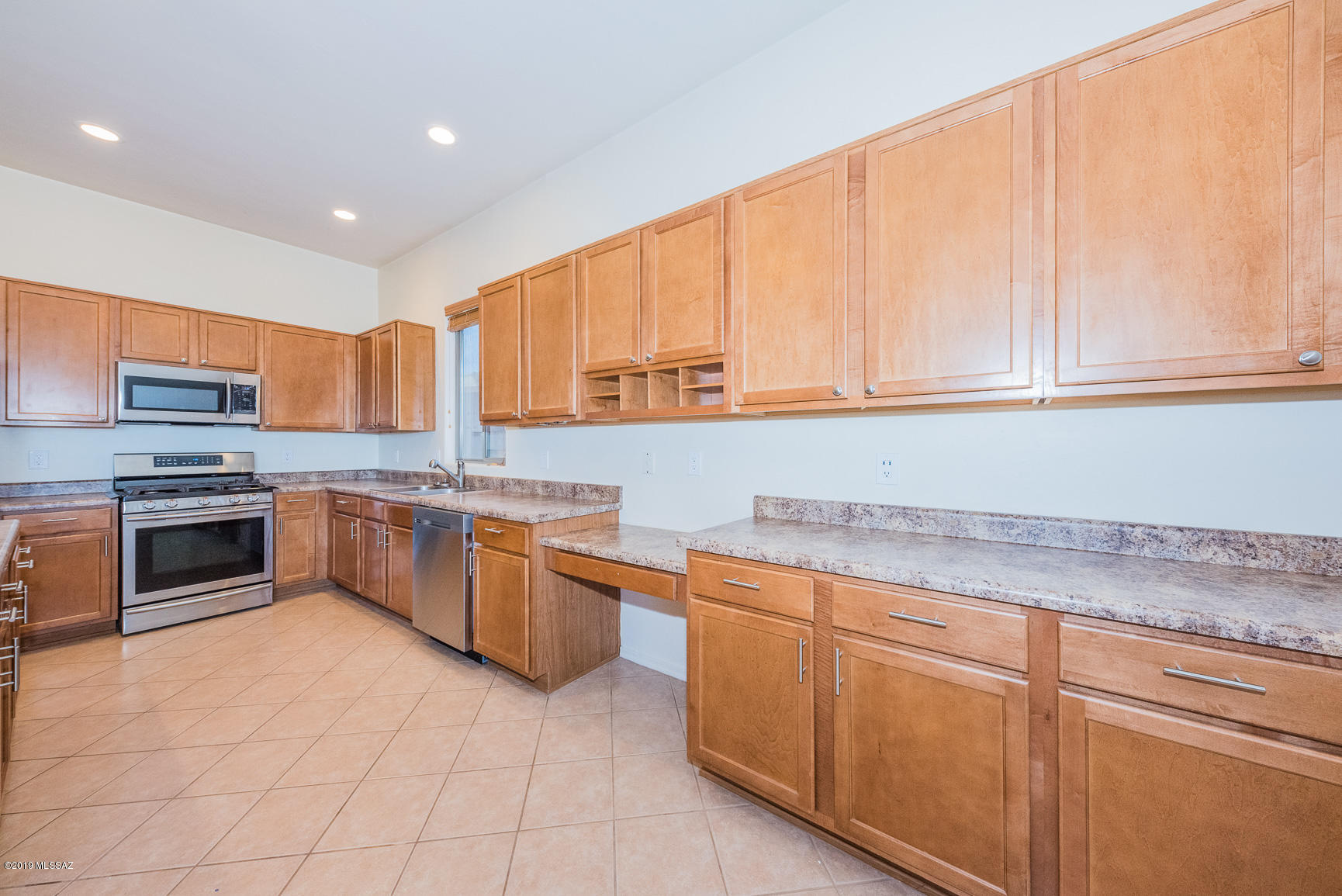 516 South Blue River Loop Vail, AZ 85641 - Photo 7 of 49