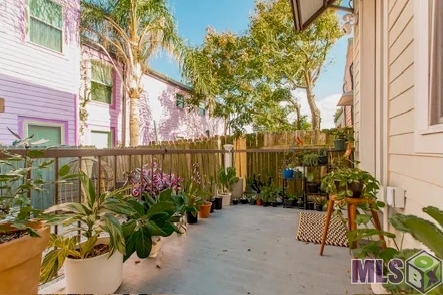 $2,800 | 2229 Iberville Street, New Orleans, LA 70119