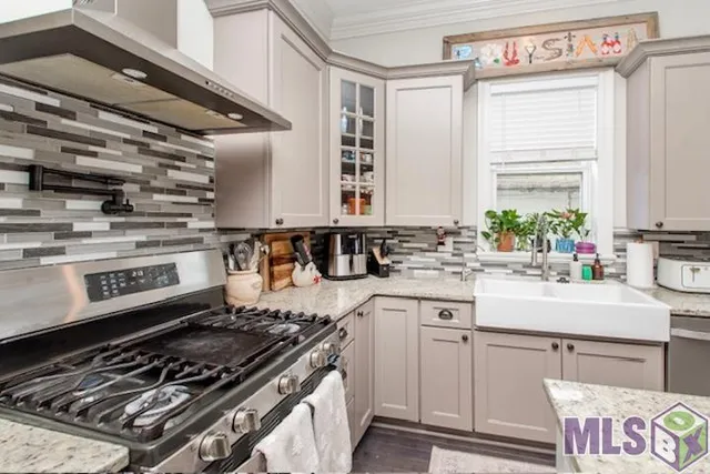 $2,800 | 2229 Iberville Street, New Orleans, LA 70119