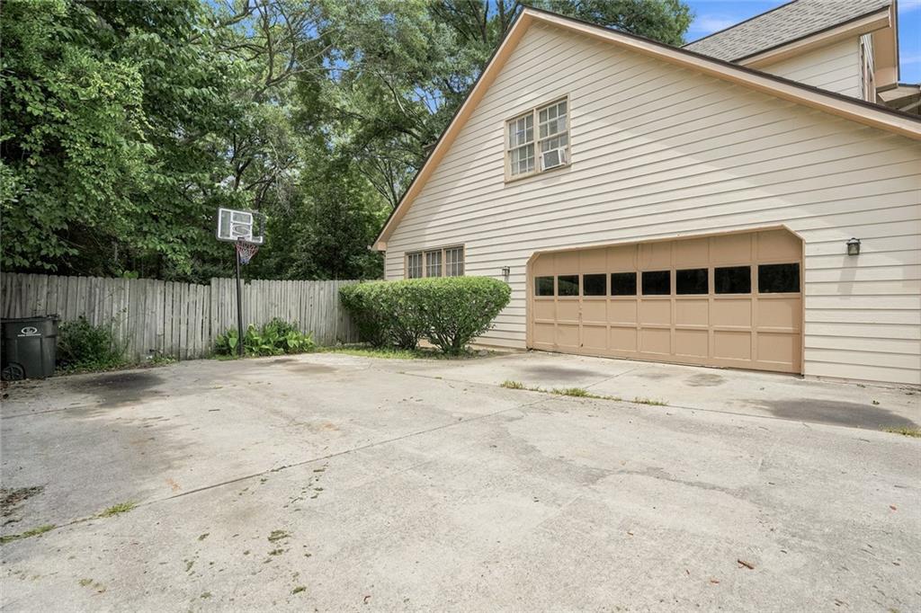 1915 Rockside Lane Southwest Snellville, GA 30078 - Photo 26 of 33