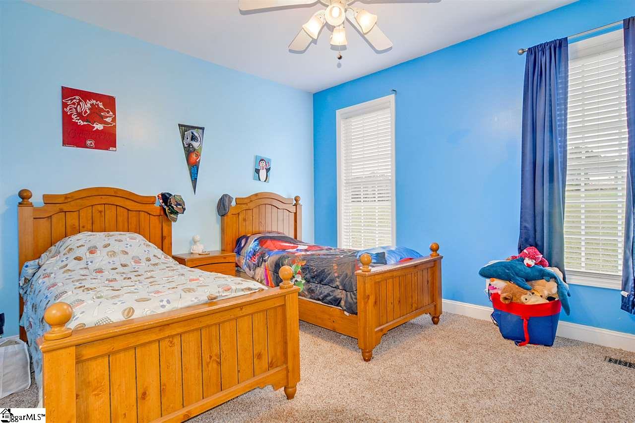 110 Roundstone Drive Inman, SC 29349 - Photo 24 of 35