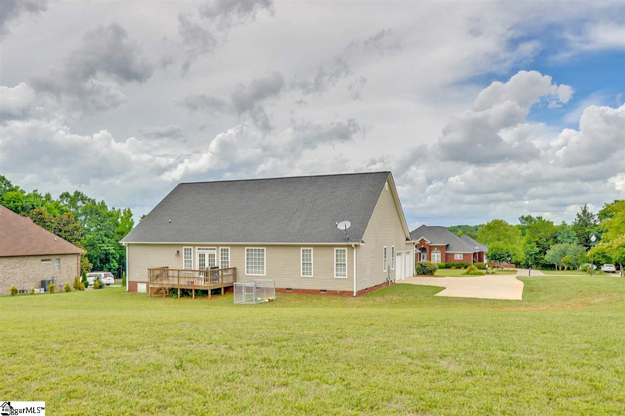 110 Roundstone Drive Inman, SC 29349 - Photo 33 of 35