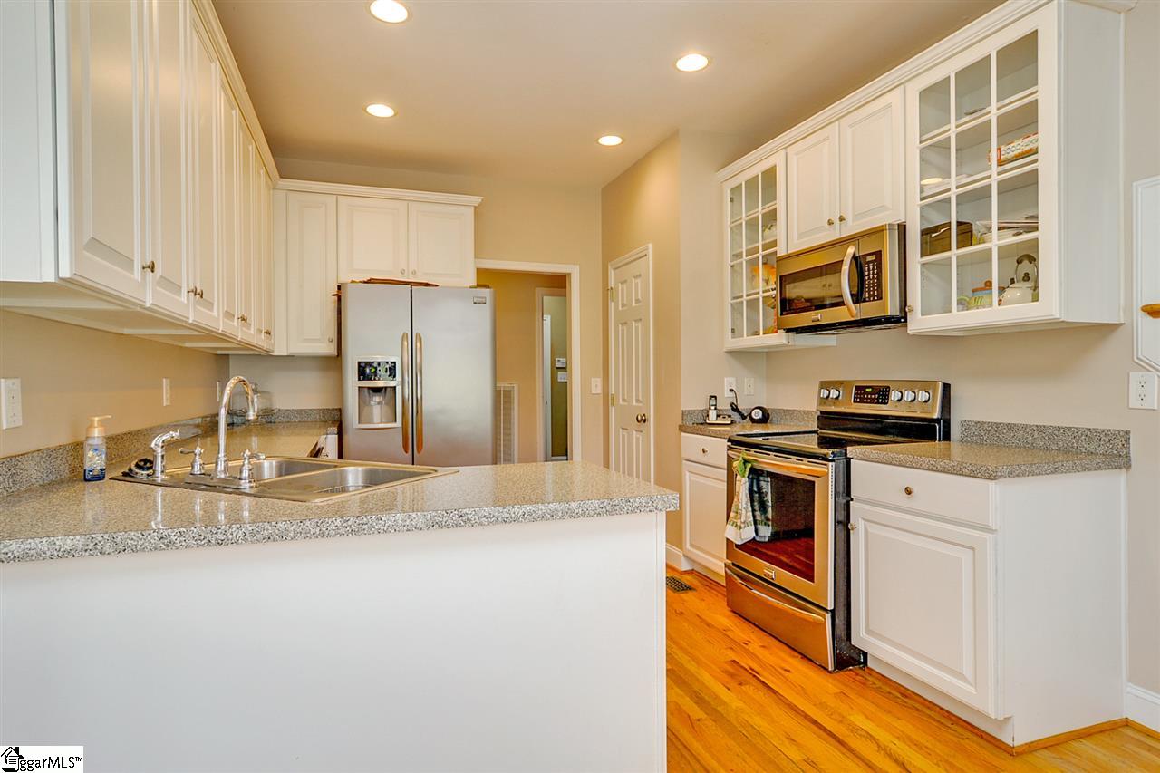 110 Roundstone Drive Inman, SC 29349 - Photo 10 of 35