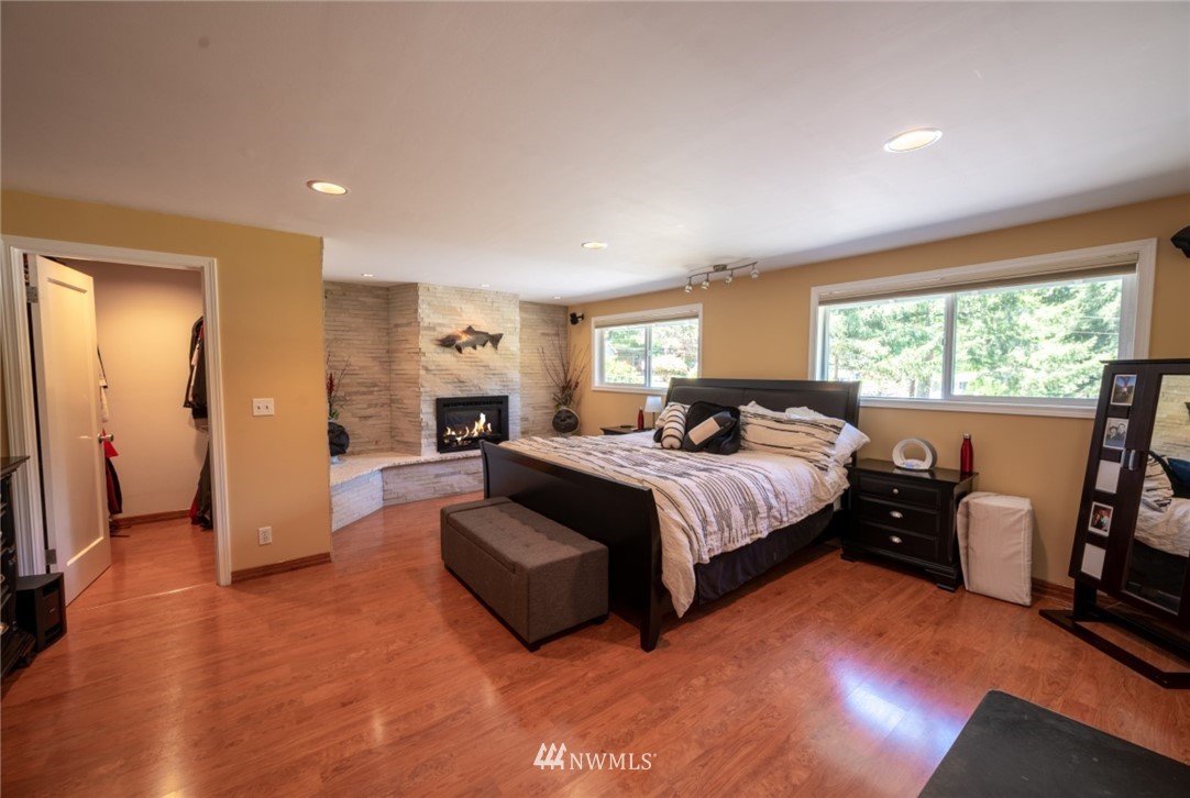 2426 243rd Place Southwest Bothell, WA 98021 - Photo 16 of 33