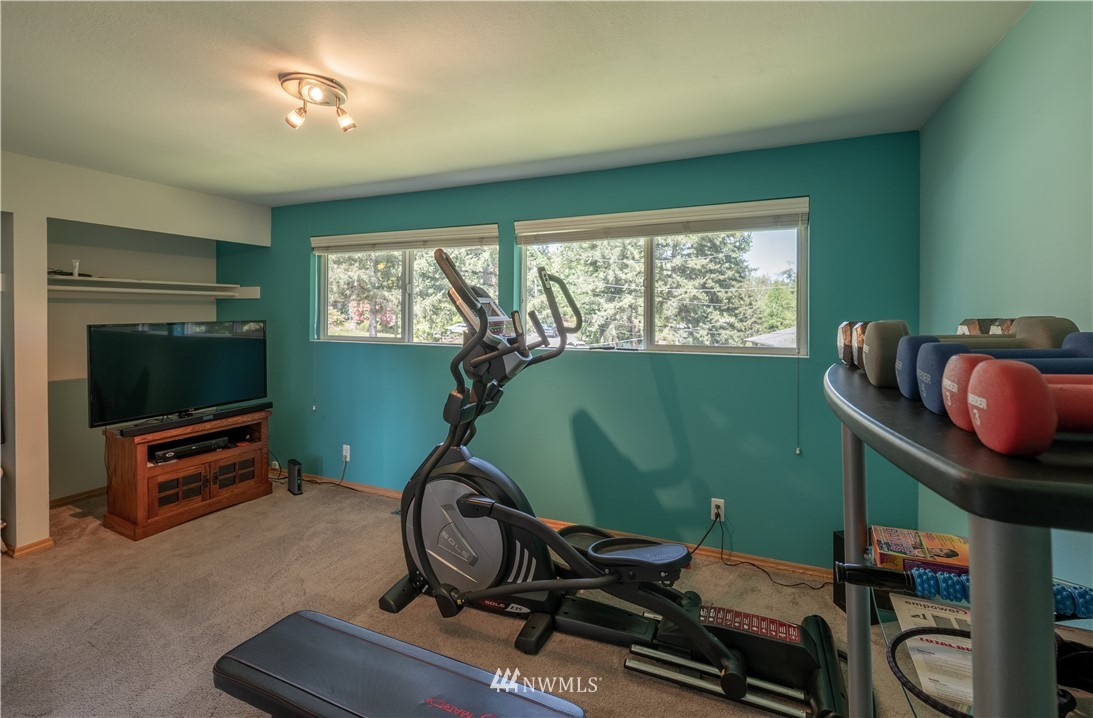 2426 243rd Place Southwest Bothell, WA 98021 - Photo 21 of 33