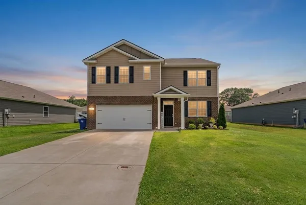 $2,300 | 125 Stammer Farms Boulevard, Chapel Hill, TN 37034