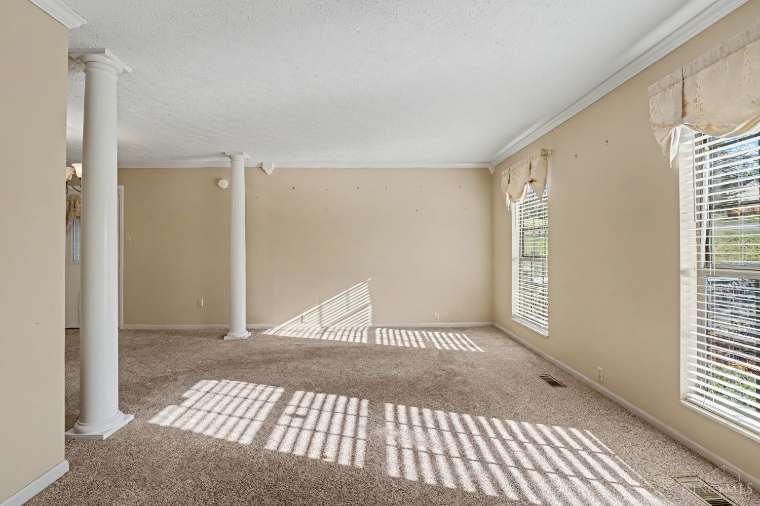 1174 Beissinger Road Hamilton, OH 45013 - Photo 11 of 60 Gallery Image 11