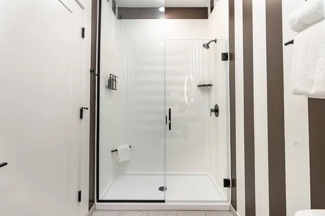 $839,900 | 50 Music Square West, Unit 417, Nashville, TN 37203