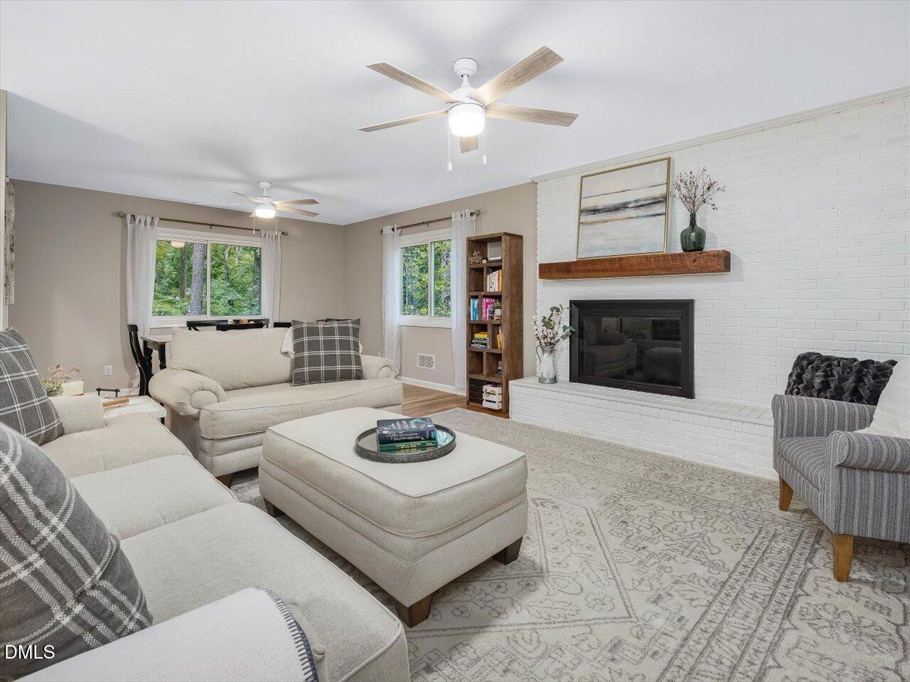 10-Living Room