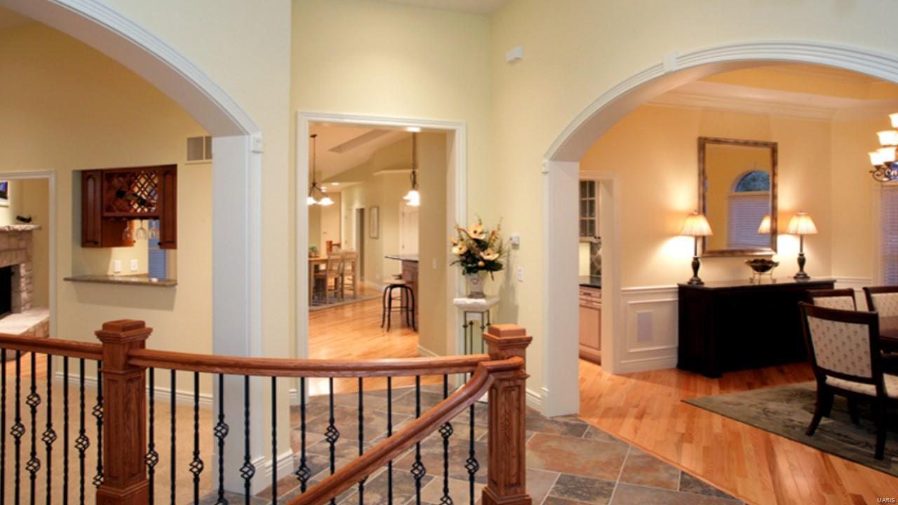 11682 Denny Road St. Louis, MO 63126 - Photo 11 of 28 Gallery Image 11
