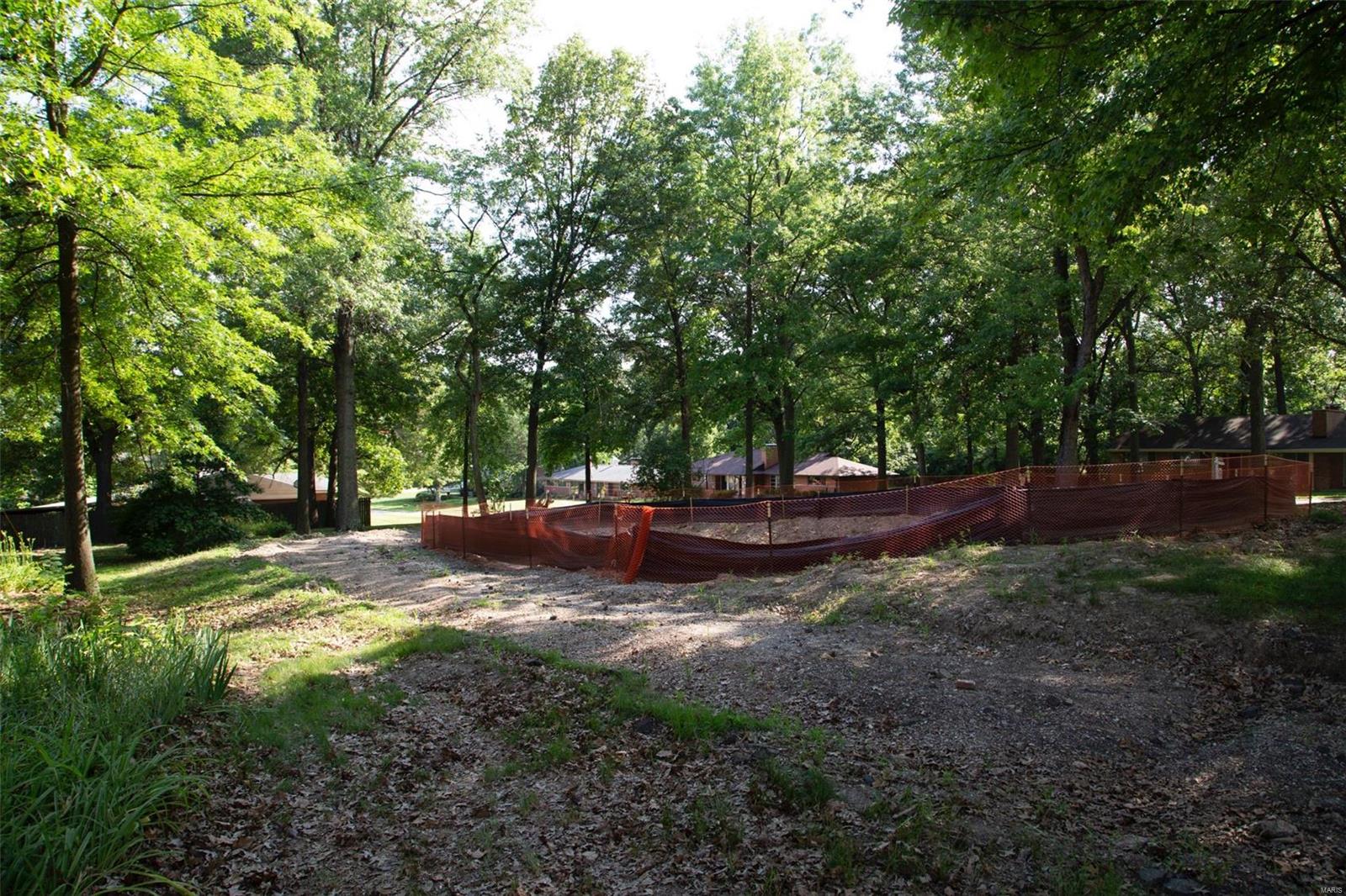11682 Denny Road St. Louis, MO 63126 - Photo 12 of 28 Gallery Image 12