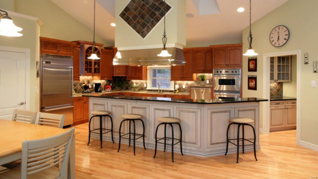 11682 Denny Road St. Louis, MO 63126 - Photo 8 of 28 Gallery Image 8