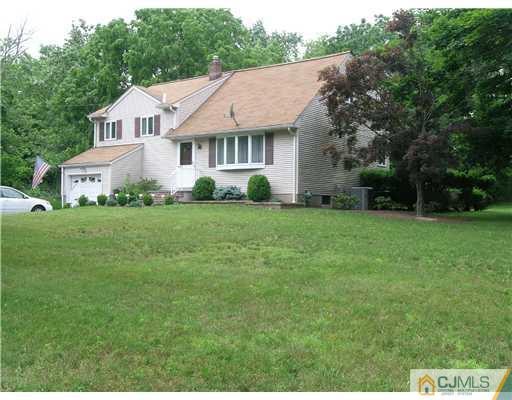 106 Overbrook Road Piscataway, NJ 08854 - Photo 2 of 19 Gallery Image 2