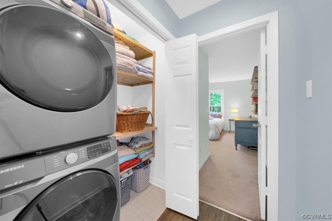 7121 Pointer Ridge Road Midlothian, VA 23112 - Photo 24 of 50 wooden floor and utility room with a washer and dryer
