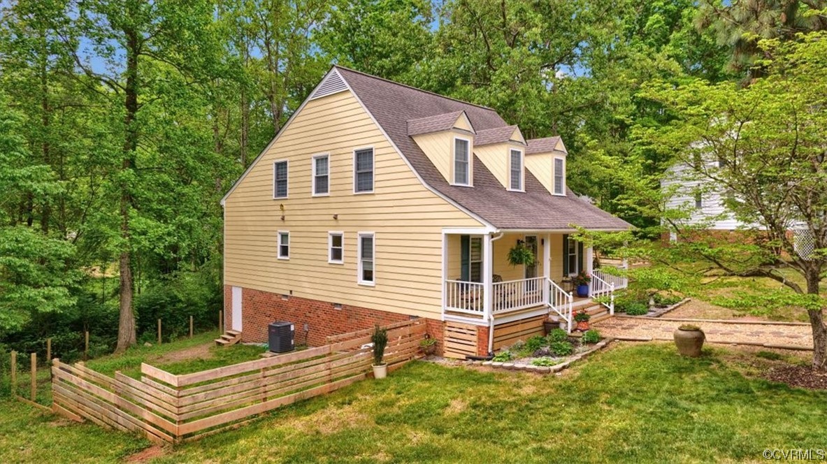 7121 Pointer Ridge Road Midlothian, VA 23112 - Photo 5 of 50 a view of a house with backyard and sitting area