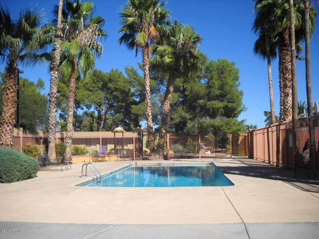350 North Silverbell Road, Unit 106 Tucson, AZ 85745 - Photo 2 of 8