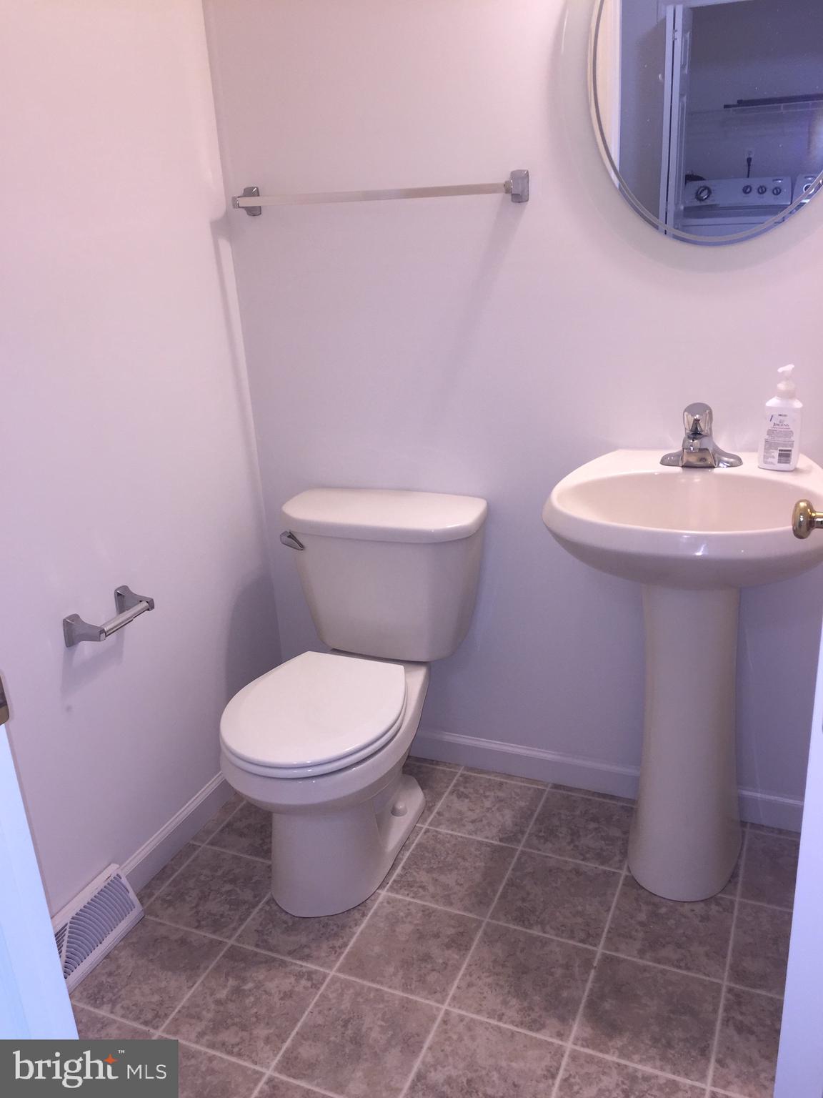 588 Fox Ridge Lane Lebanon, PA 17042 - Photo 13 of 43 Main level half bath