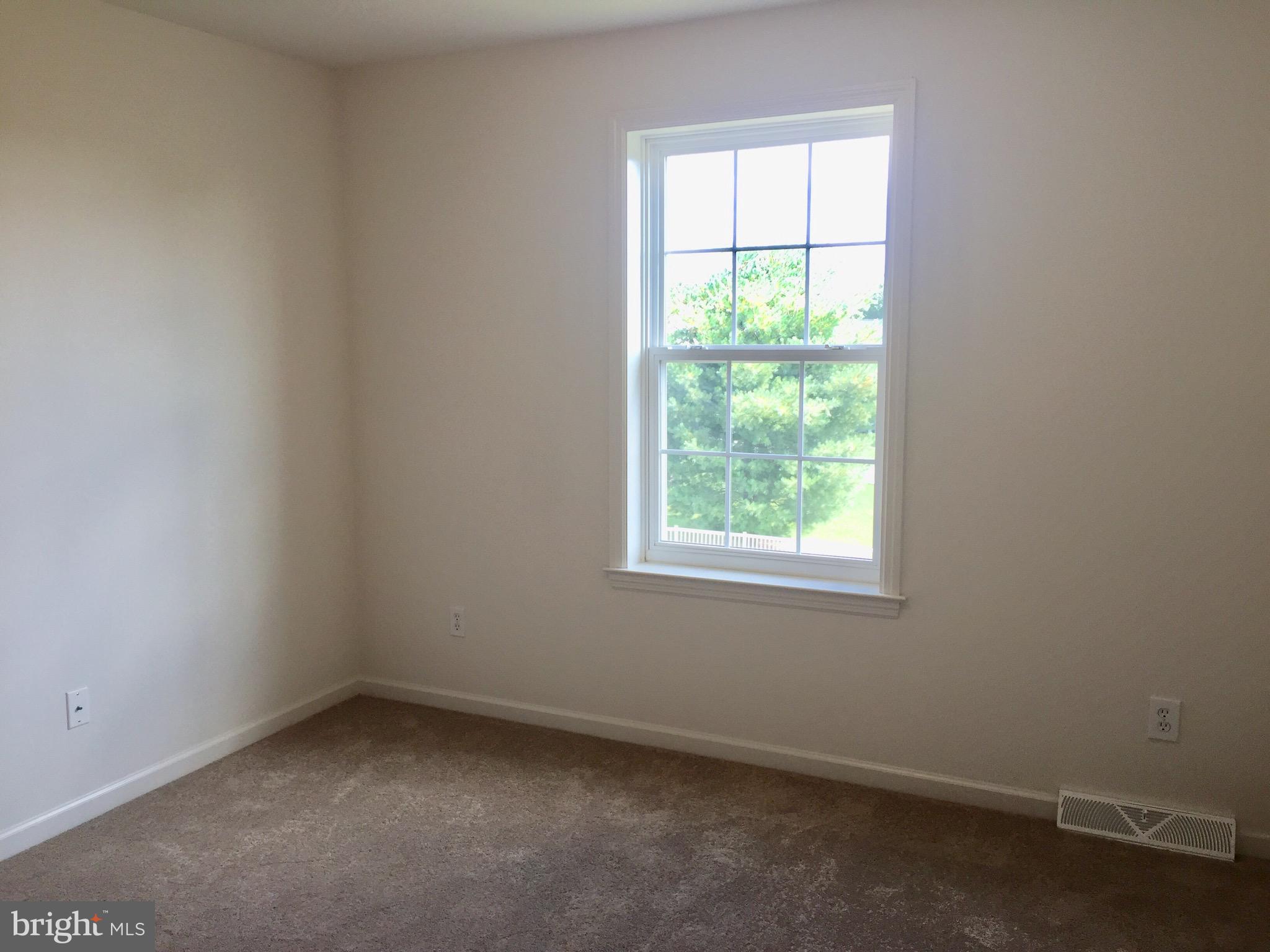 588 Fox Ridge Lane Lebanon, PA 17042 - Photo 28 of 43 Third bedroom