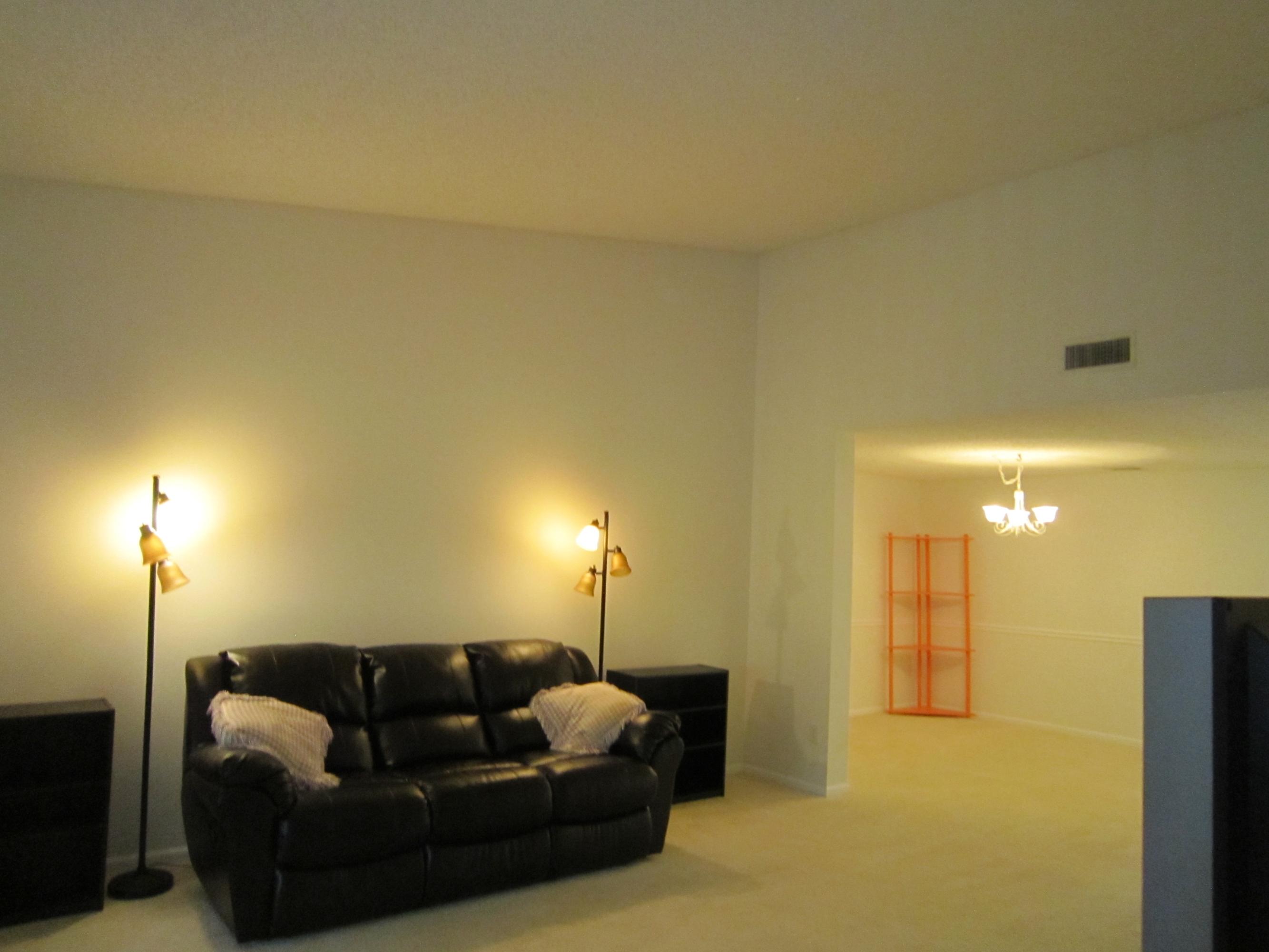 9268 Sable Ridge Circle, Unit B Boca Raton, FL 33428 - Photo 4 of 21 IMG_1275