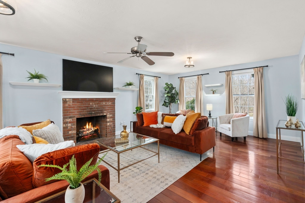 5 Little Tree Road Medway, MA 02053 - Photo 11 of 30 Gallery Image 11