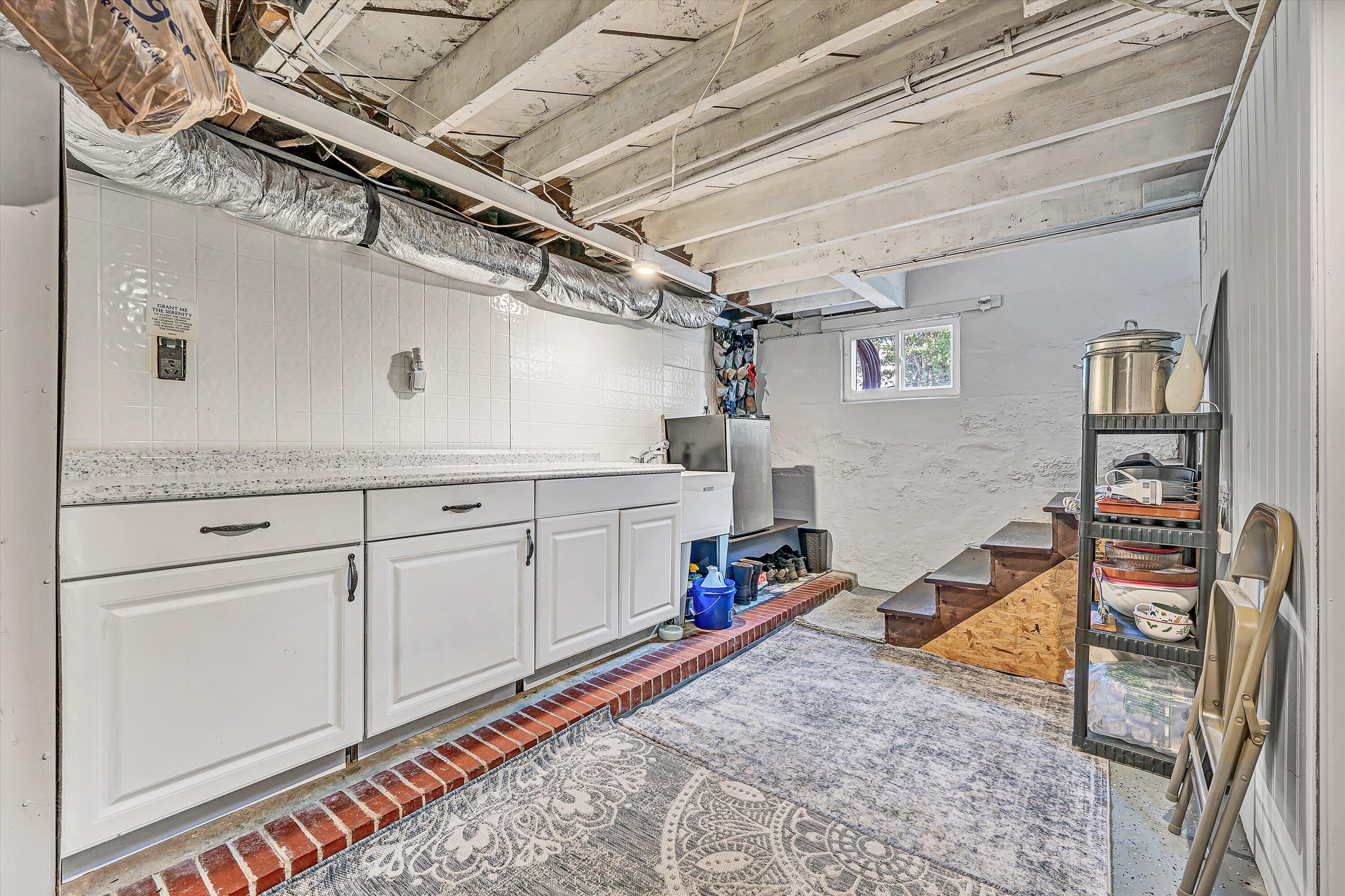 2416 Lofton Road Southwest Roanoke, VA 24015 - Photo 27 of 54 30-DSC06793