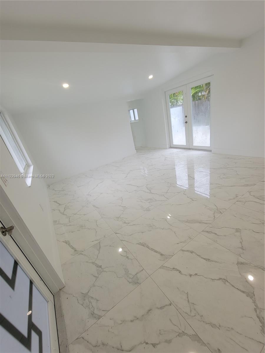 6501 Southwest 34th Street Miami, FL 33155 - Photo 11 of 62