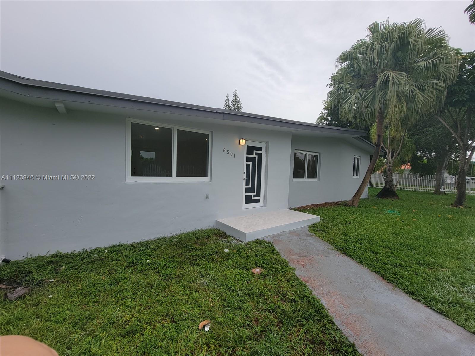 6501 Southwest 34th Street Miami, FL 33155 - Photo 4 of 62