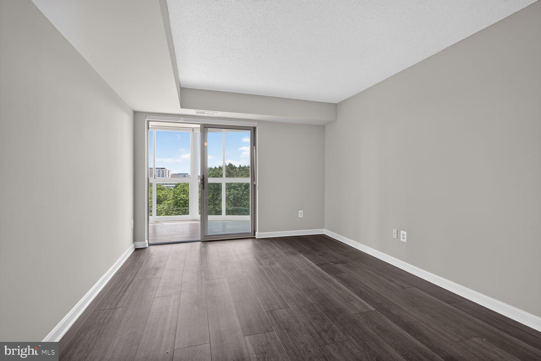 19385 Cypress Ridge Terrace, Unit 903 Leesburg, VA 20176 - Photo 19 of 37 Bedroom 2