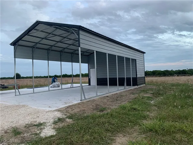 a view of backyard of house