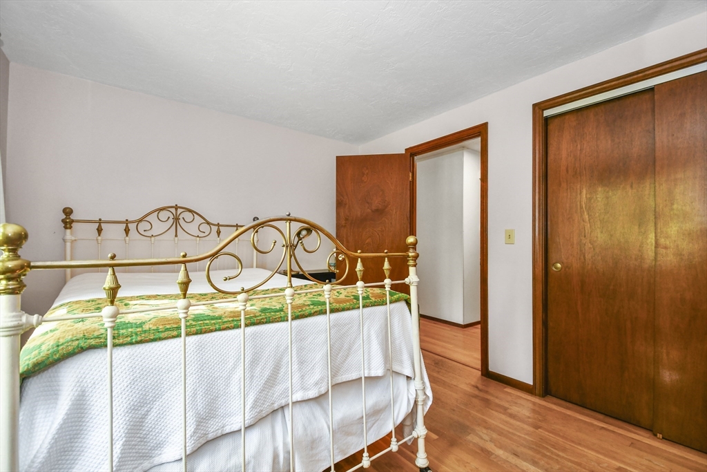 40 Valentine Road Northborough, MA 01532 - Photo 18 of 40 Gallery Image 18