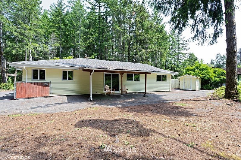 5370 Sunnyslope Road Southwest Port Orchard, WA 98367 - Photo 1 of 22 Gallery Image 1