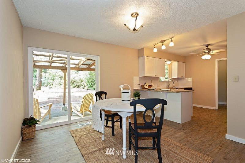 5370 Sunnyslope Road Southwest Port Orchard, WA 98367 - Photo 11 of 22 Gallery Image 11
