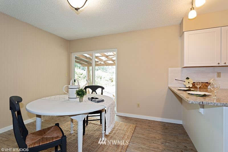 5370 Sunnyslope Road Southwest Port Orchard, WA 98367 - Photo 13 of 22 Gallery Image 13