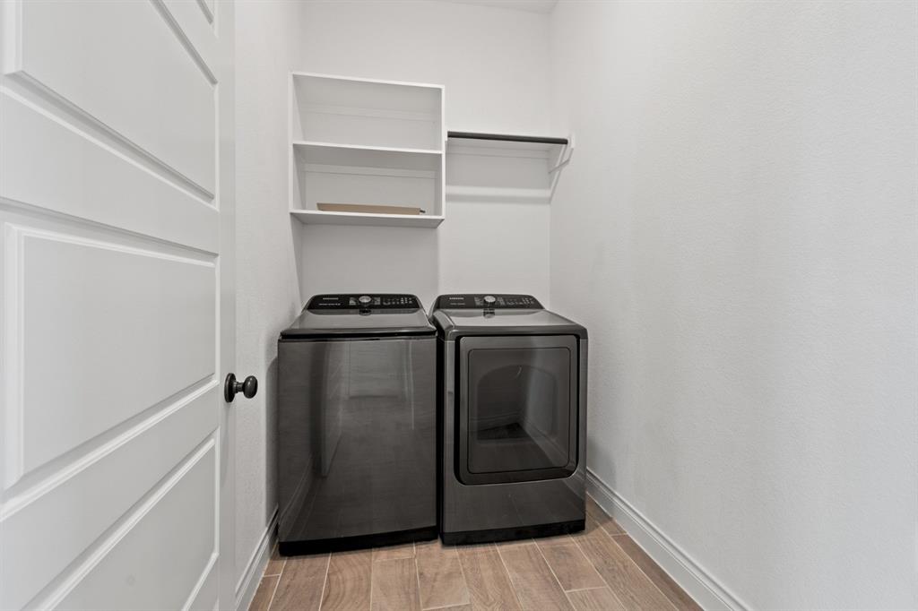 960 Knoxbridge Road Forney, TX 75126 - Photo 15 of 22 Dedicated laundry area featuring wood-finish flooring