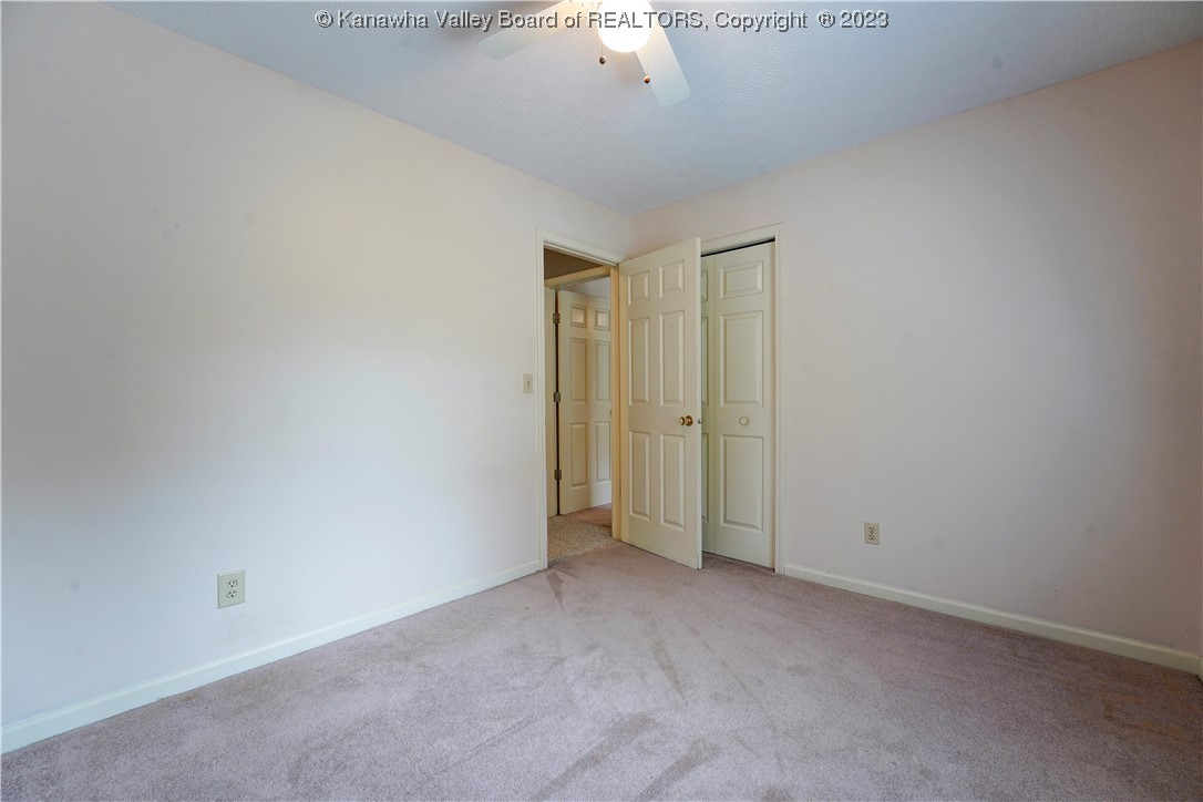 5304 Robert Road Charleston, WV 25313 - Photo 12 of 30 Gallery Image 12