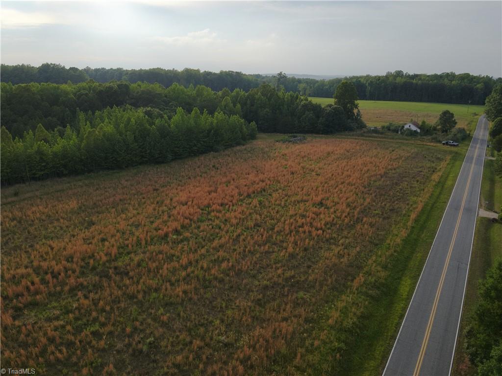 690 Goose Pond Road Ruffin, NC 27326 - Photo 5 of 17
