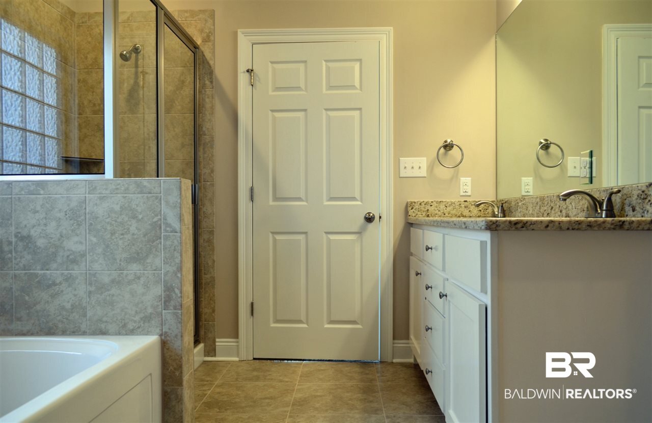 22627 Nana Loop West Silverhill, AL 36576 - Photo 18 of 37
