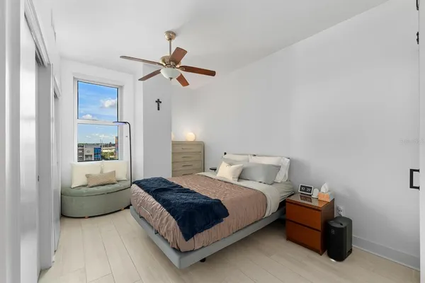 $405,000 | 1208 East Kennedy Boulevard, Unit 723, Tampa, FL 33602